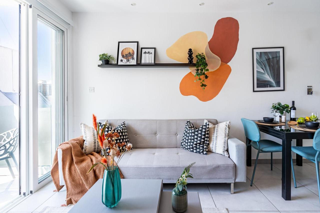 Made With Love 1-Br Apt By Finikoudes Beach Larnaca Zewnętrze zdjęcie