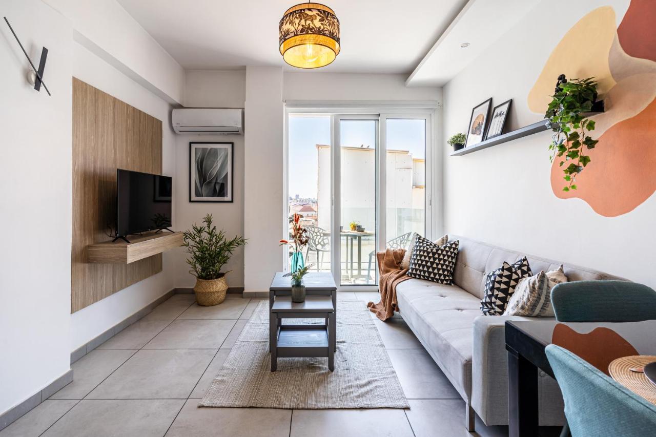 Made With Love 1-Br Apt By Finikoudes Beach Larnaca Zewnętrze zdjęcie